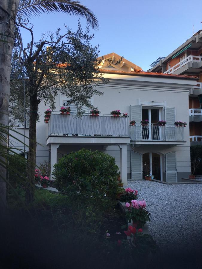 בורדיגרה Guesthouse Villa Jung מראה חיצוני תמונה